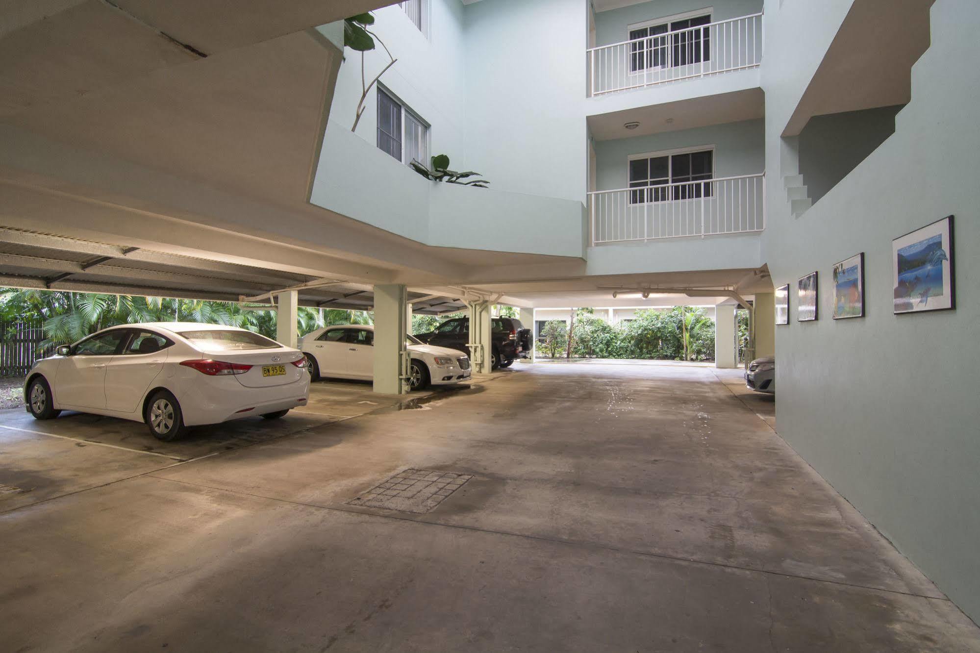 Outrigger Apartments Порт Дуглас Экстерьер фото